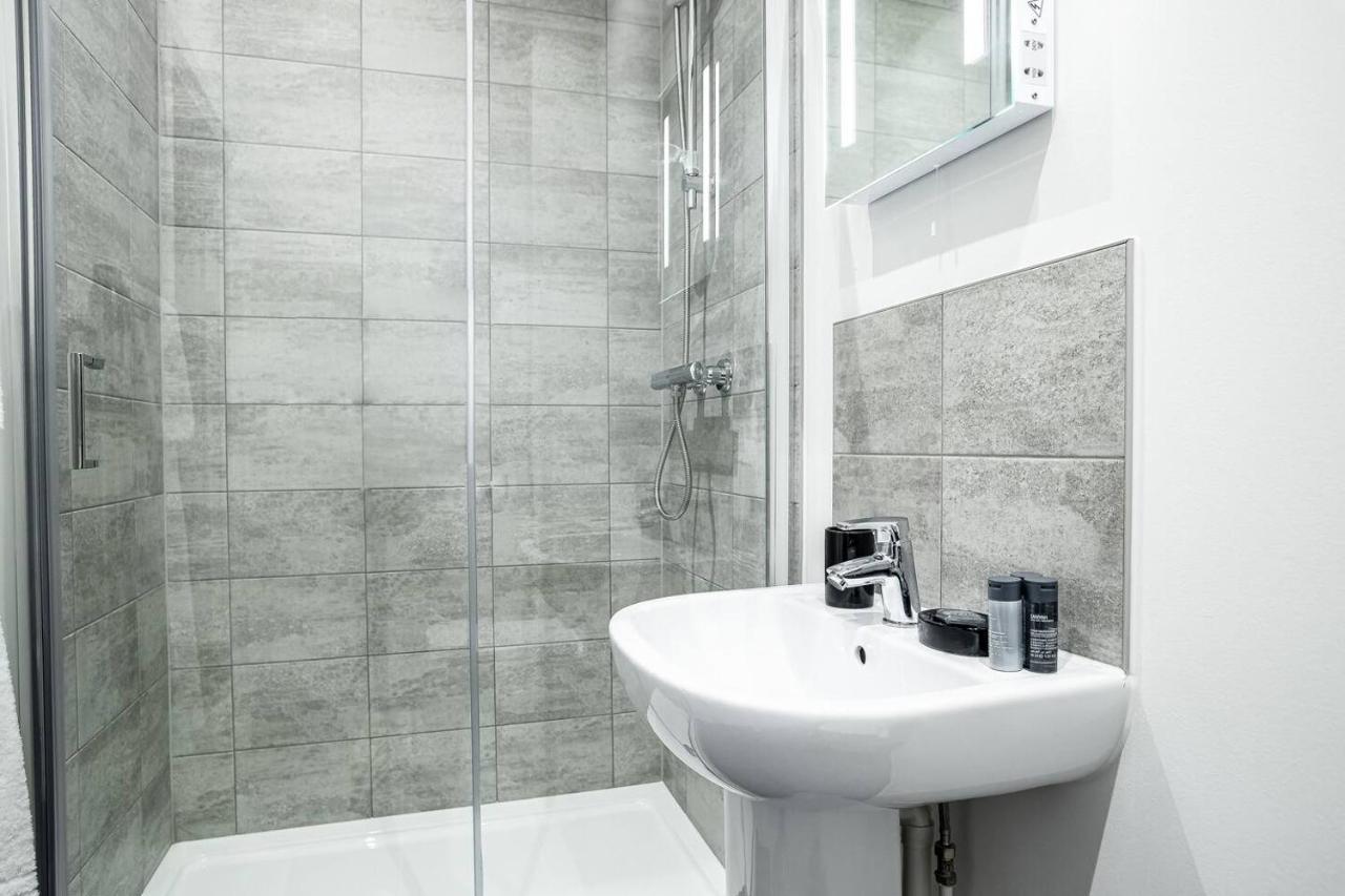 פטרבורו Bayard Apartments 2 Bedroom City Centre Apartment מראה חיצוני תמונה