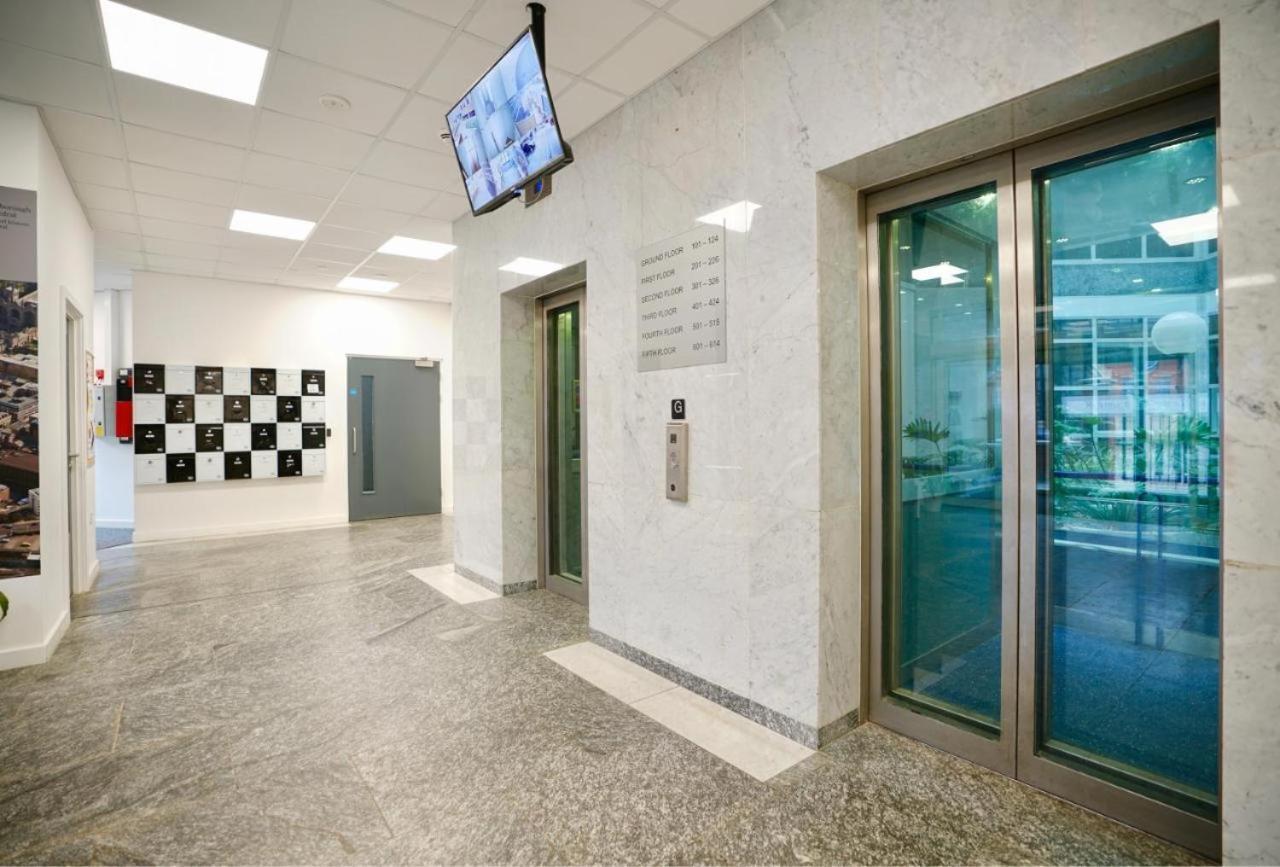 פטרבורו Bayard Apartments 2 Bedroom City Centre Apartment מראה חיצוני תמונה
